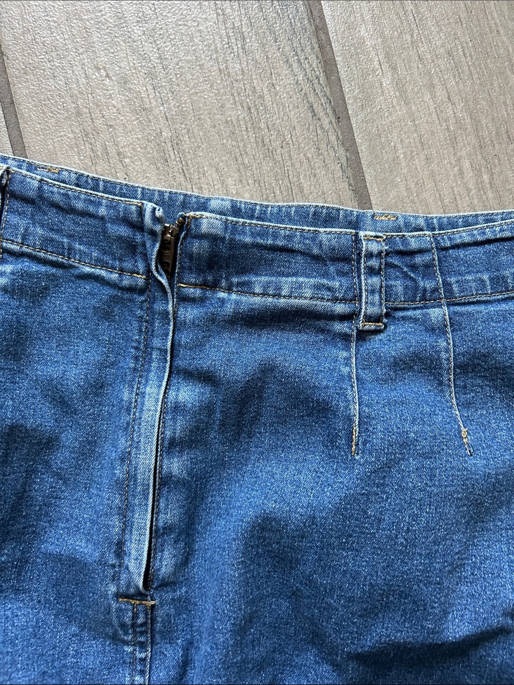 Liz Claiborne Blue Denim Pencil Skirt - Picture 6 of 6